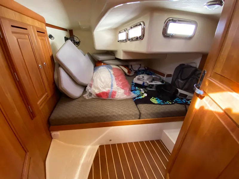 2007 Tartan 3700 CCR