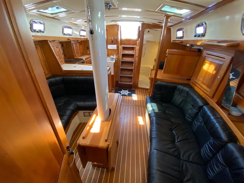 2007 Tartan 3700 CCR