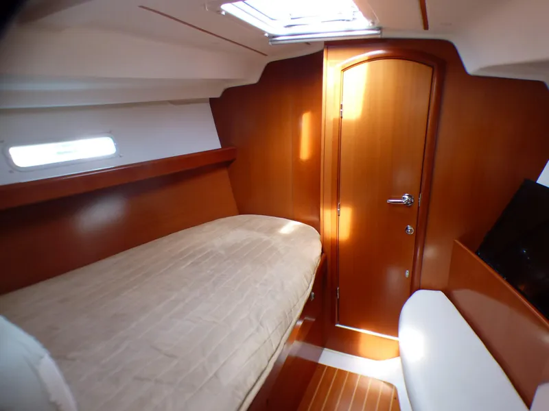2006 Beneteau America 393