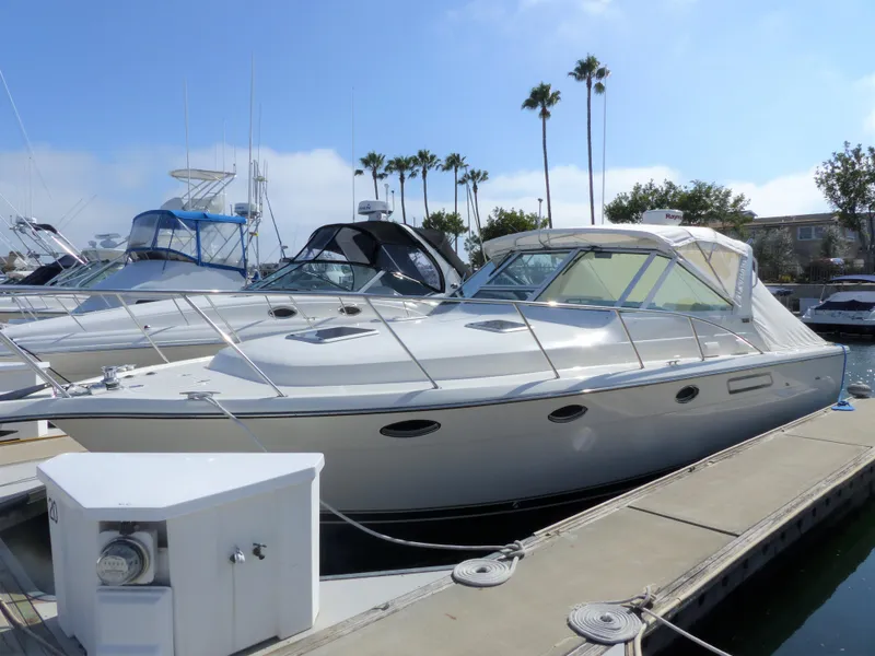 1996 Tiara Yachts 3100 Open