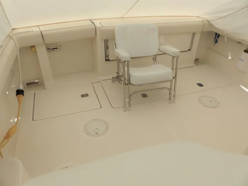 1996 Tiara Yachts 3100 Open