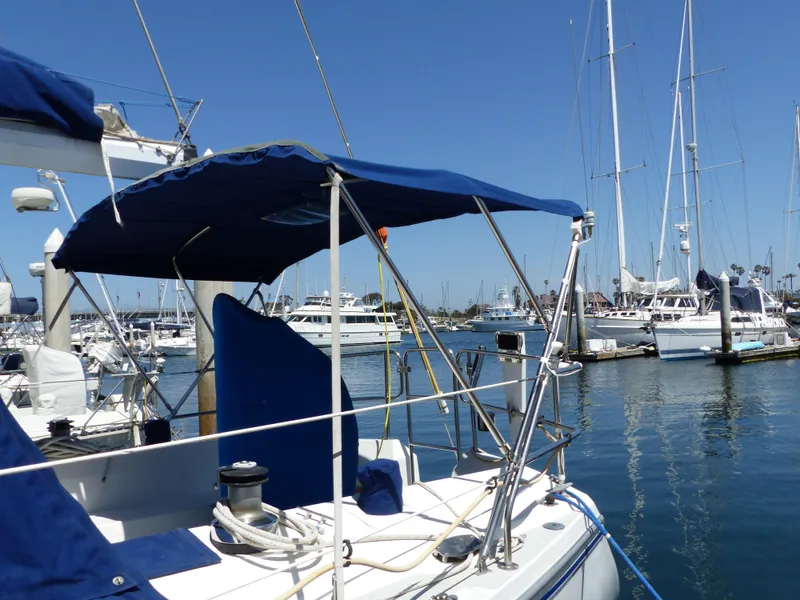 1989 Catalina 42