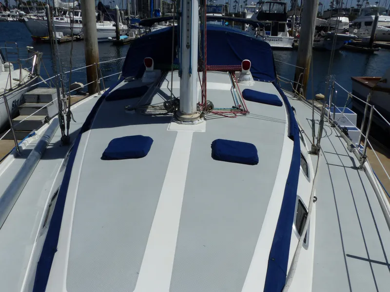 1989 Catalina 42