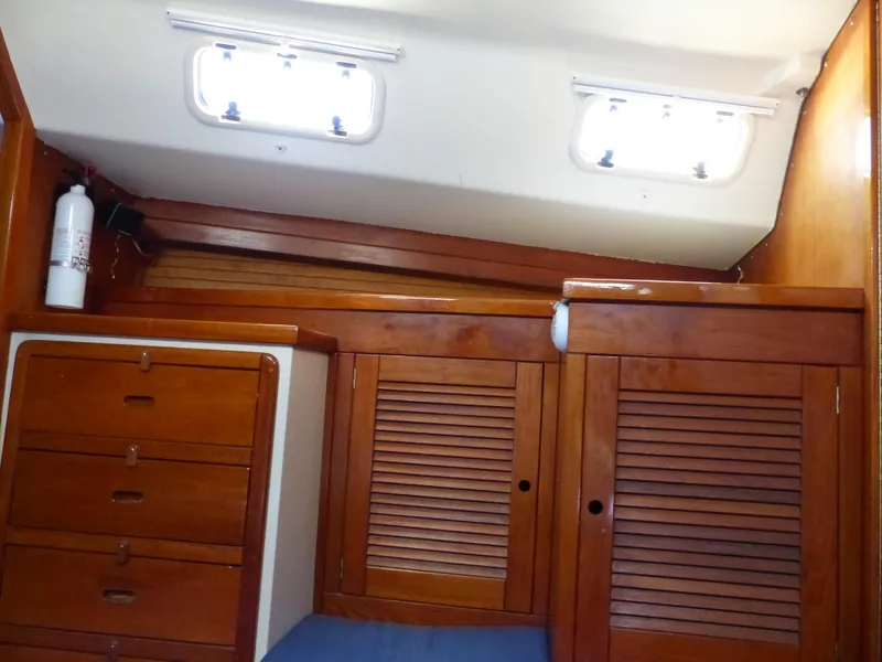 1989 Catalina 42