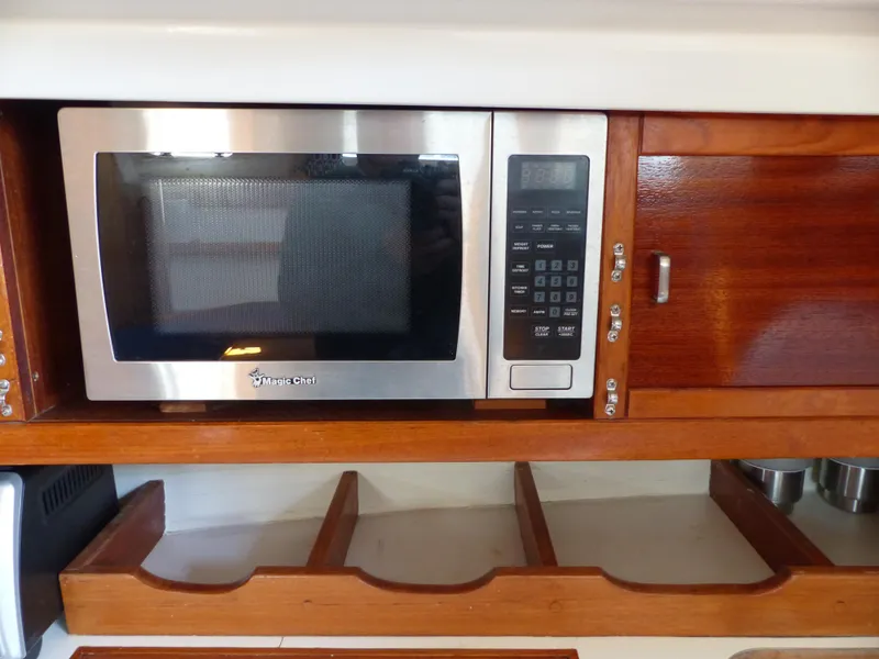 1989 Catalina 42