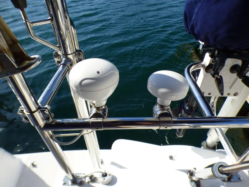 2004 Catalina 350