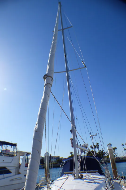 2004 Catalina 350