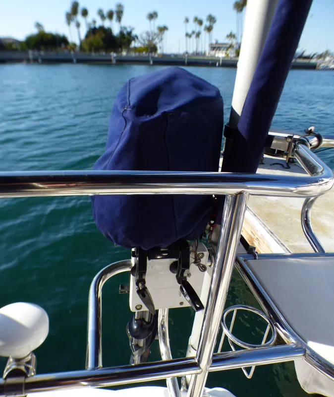 2004 Catalina 350