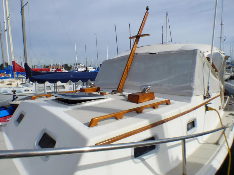1989 Pearson Coastal Downeast Cruiser