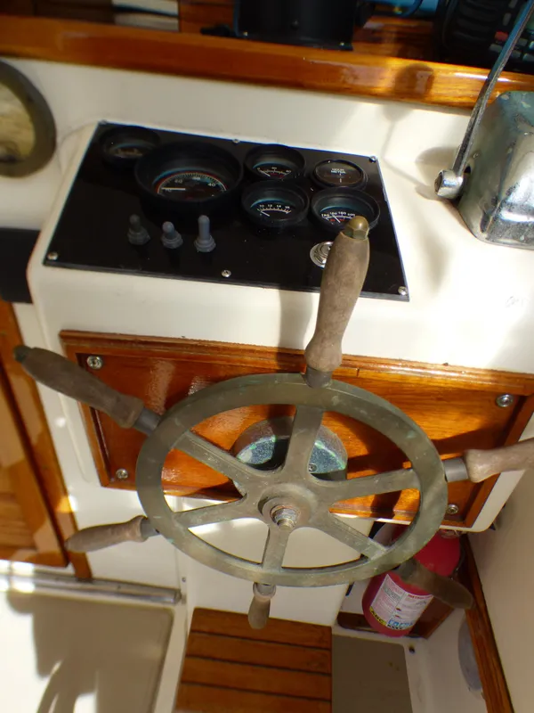 1989 Pearson Coastal Downeast Cruiser