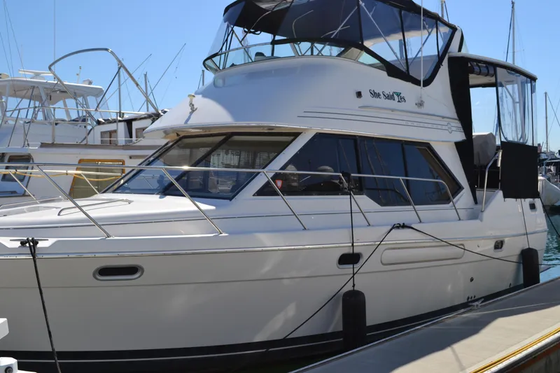 1996 Bayliner 3587 Motoryacht