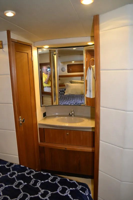 1996 Bayliner 3587 Motoryacht