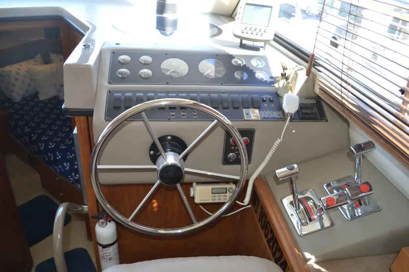 1996 Bayliner 3587 Motoryacht