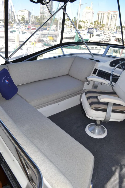 1996 Bayliner 3587 Motoryacht