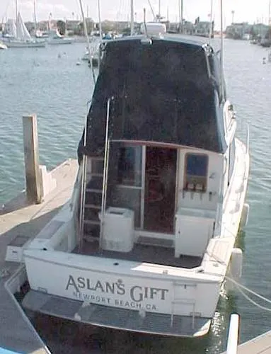 1986 Bertram Flybridge Cruiser