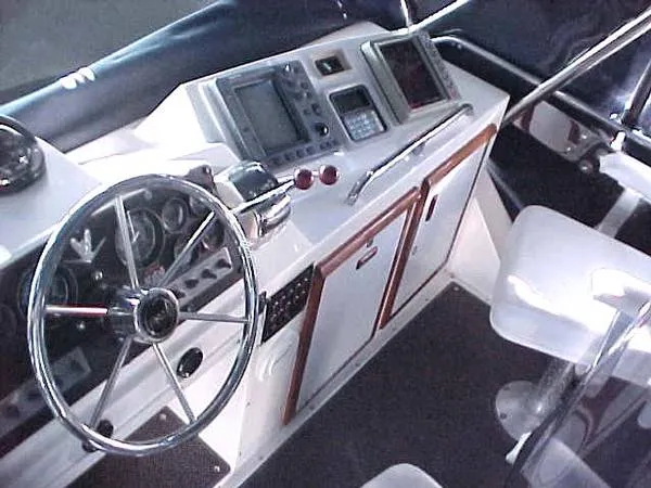 1986 Bertram Flybridge Cruiser