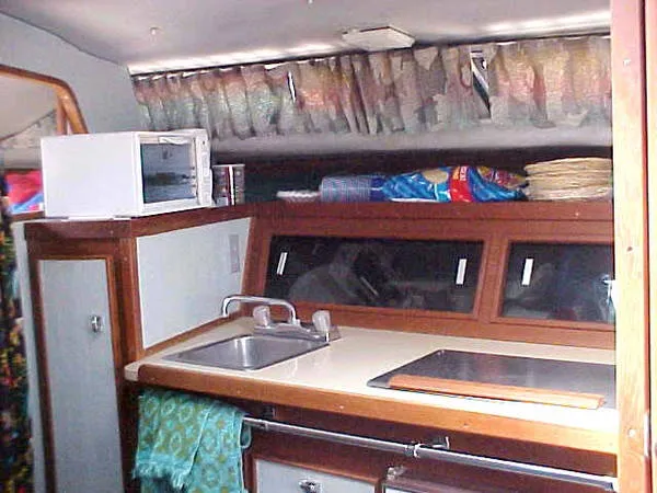 1982 Wellcraft 288 Suncruiser