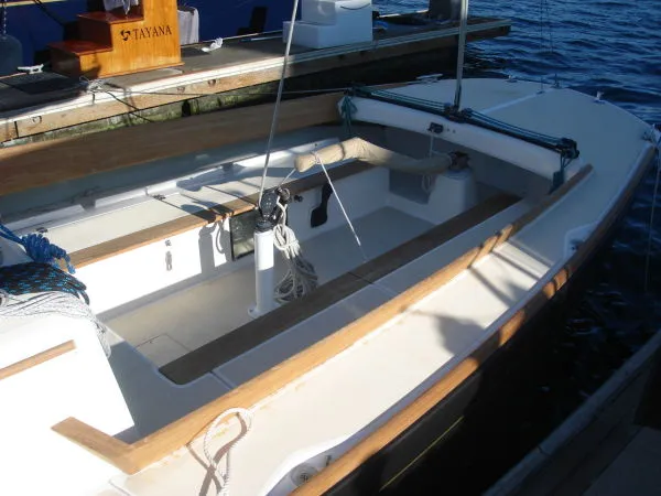 2004 Alerion-Express