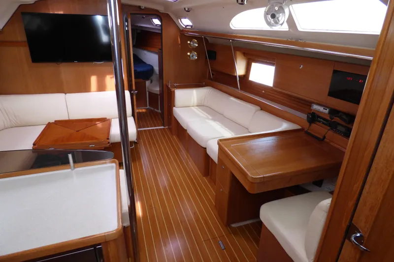 2014 Catalina 445