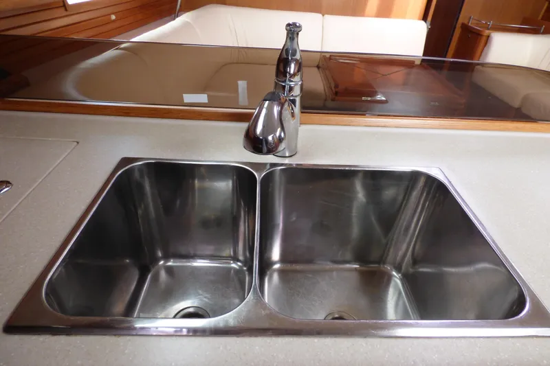 2014 Catalina 445