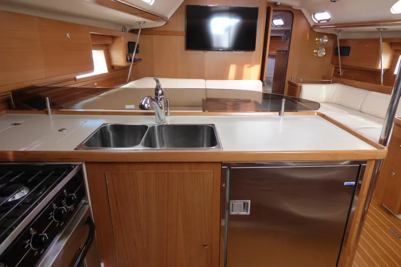 2014 Catalina 445