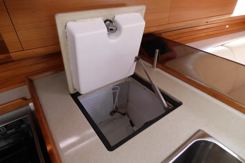 2014 Catalina 445