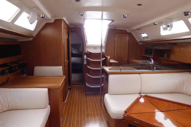 2014 Catalina 445
