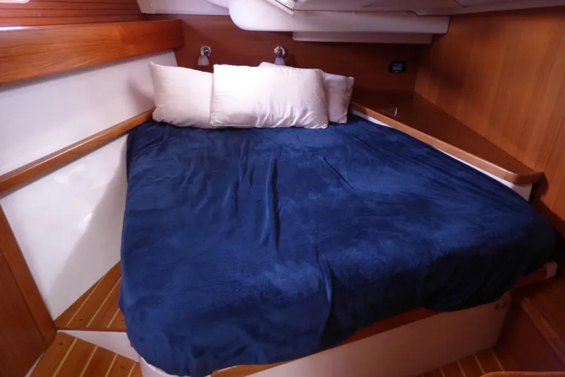 2014 Catalina 445
