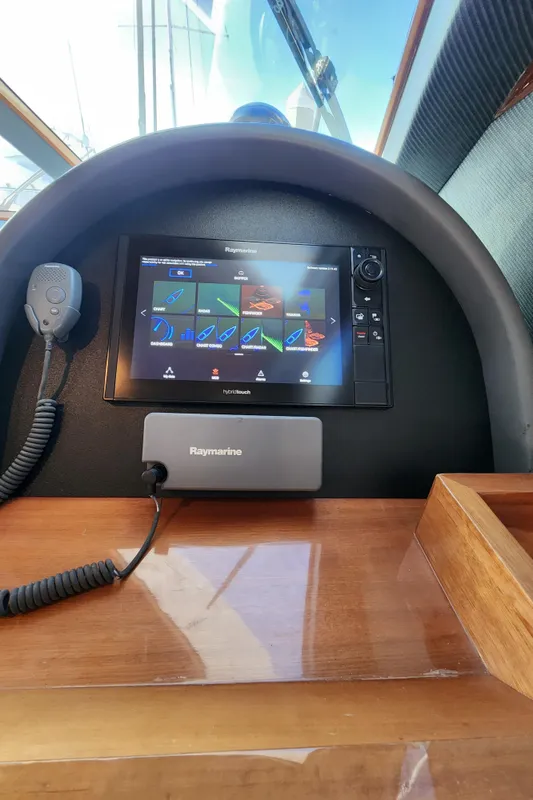 2007 Ocean Alexander Veloce dashboard with navigation display and communication equipment.