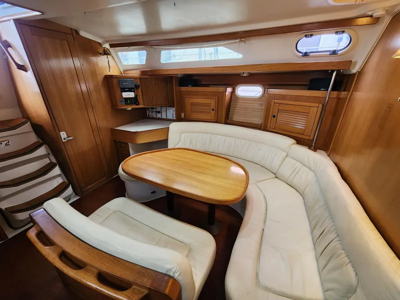 2004 Catalina 42 MkII