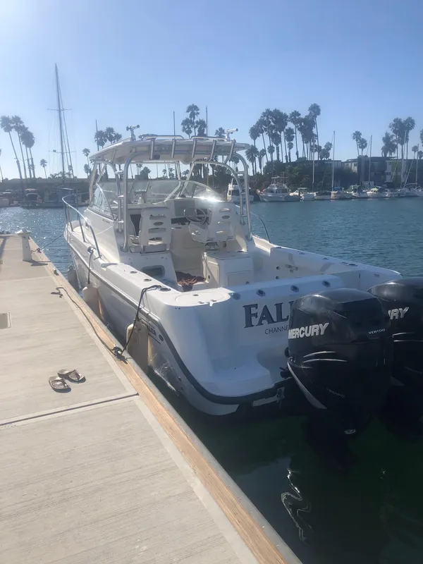 2008 Boston Whaler 285 Conquest