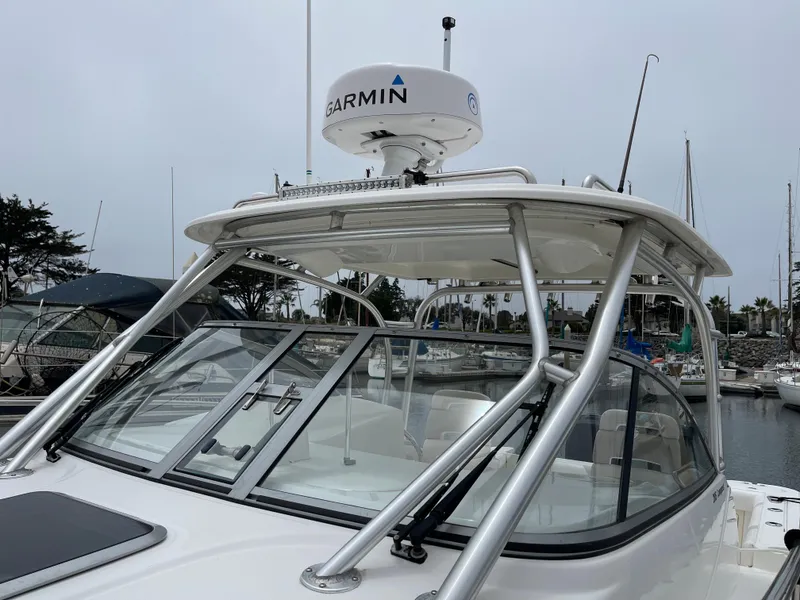 2008 Boston Whaler 285 Conquest