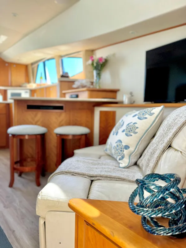 2000 Silverton 330 Sport Bridge