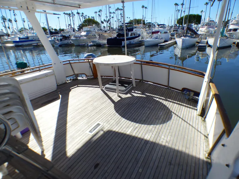 Aft Sundeck