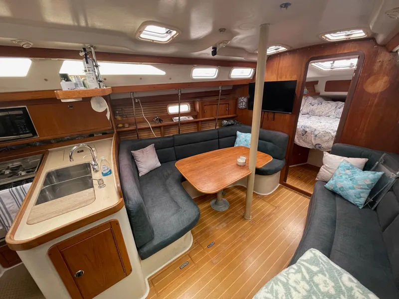 1998 Catalina 380