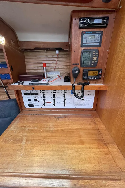 1998 Catalina 380