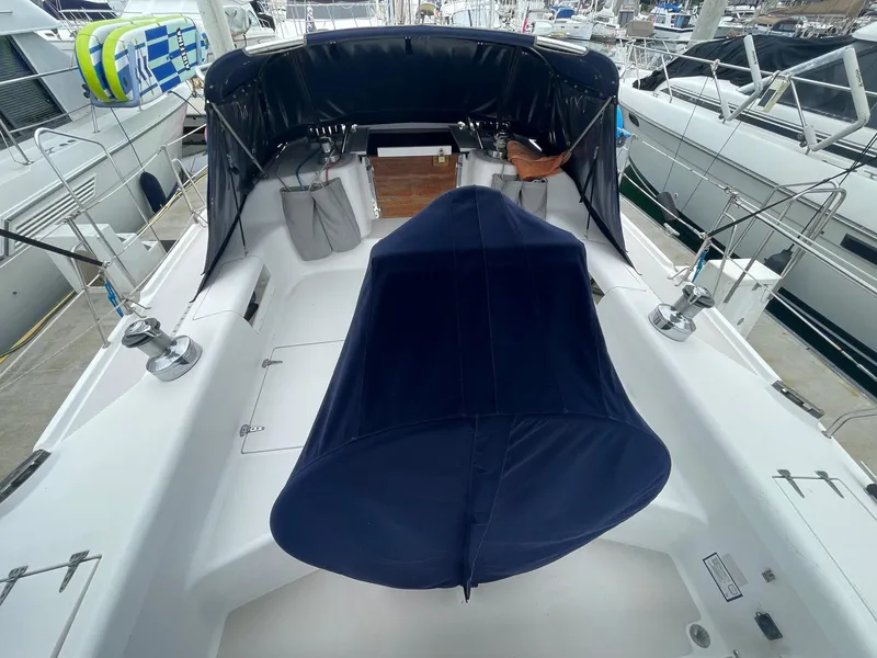 1998 Catalina 380