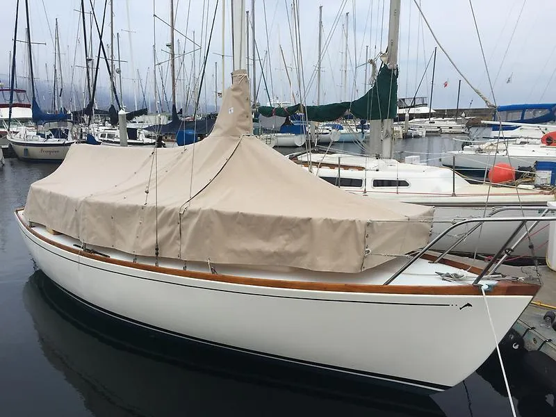 1968 Yankee Dolphin