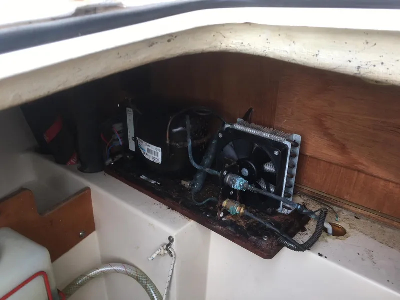 1985 Catalina 30
