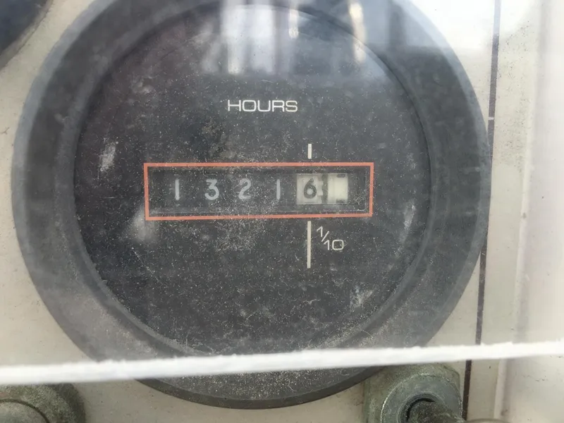 1985 Catalina 30