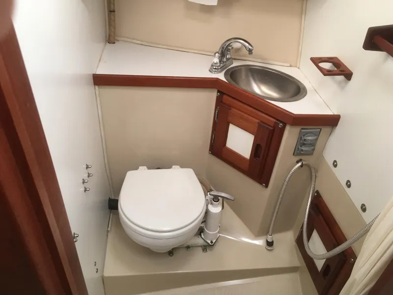 1985 Catalina 30