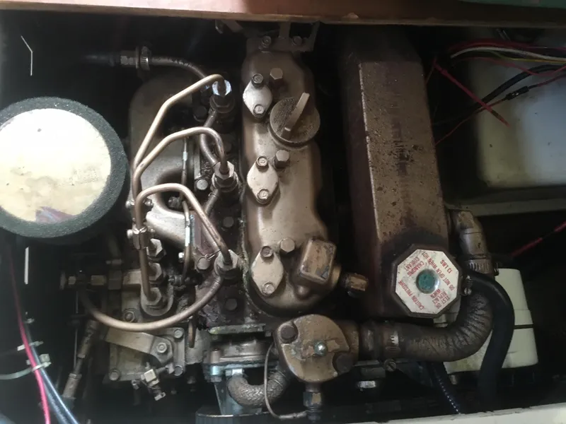 1985 Catalina 30