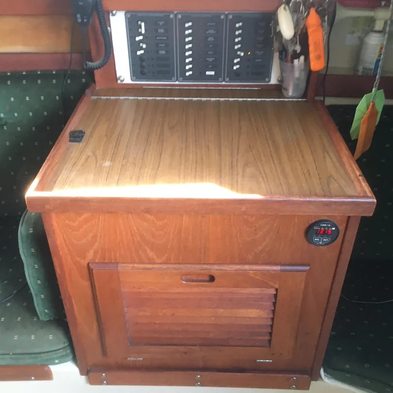 1985 Catalina 30