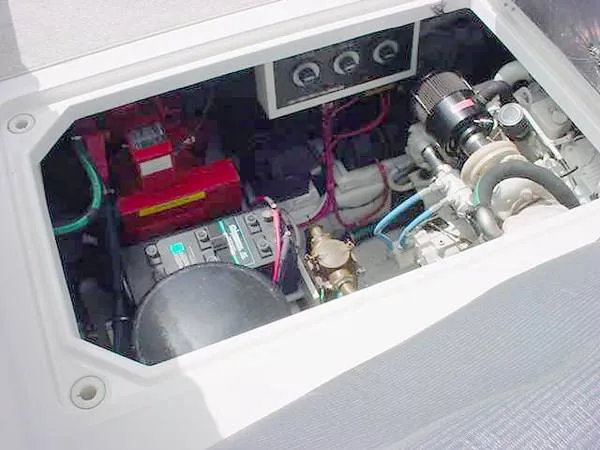 2001 Bayliner 3388 Command Bridge Motoryacht