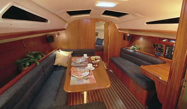 2006 Hunter 33