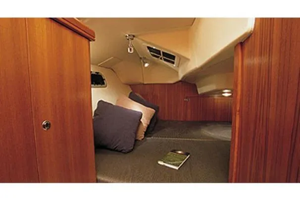 2006 Hunter 33
