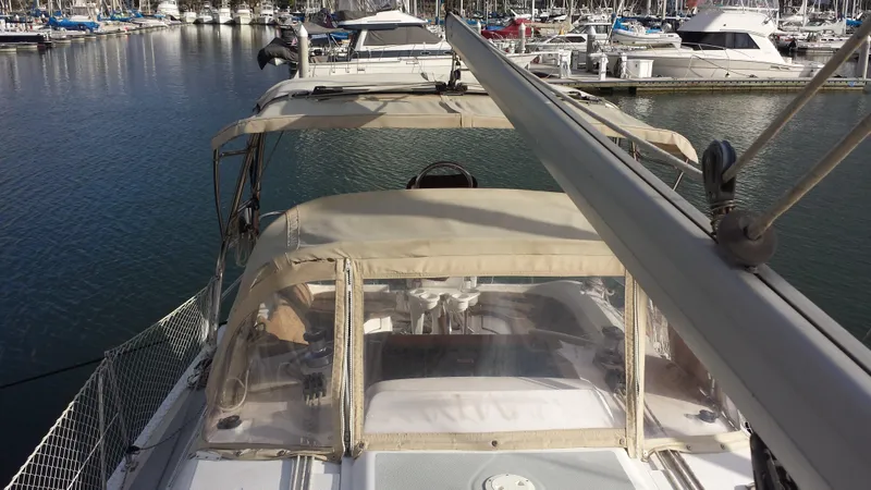 2006 Hunter 33