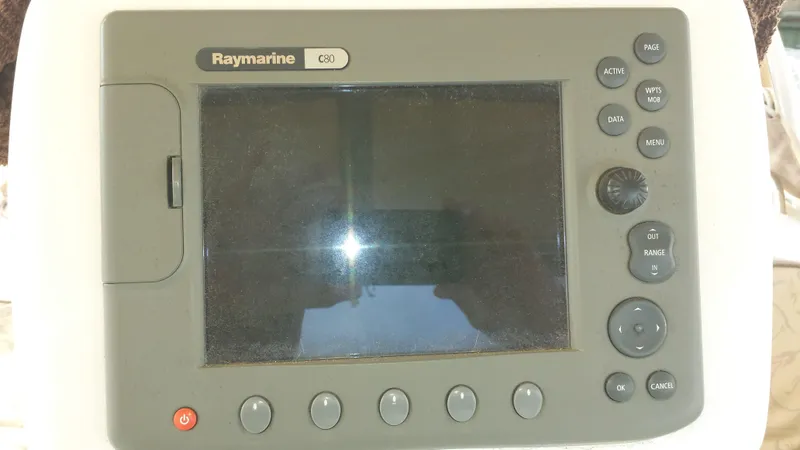 2006 Hunter 33
