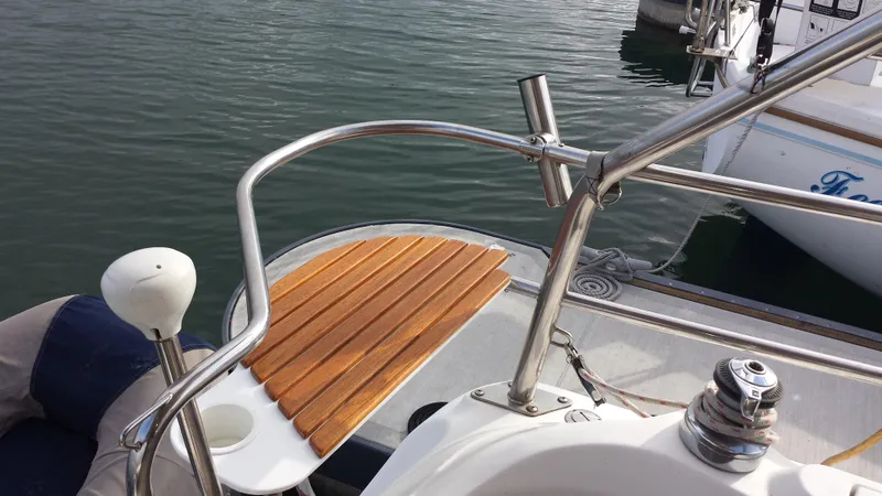2006 Hunter 33