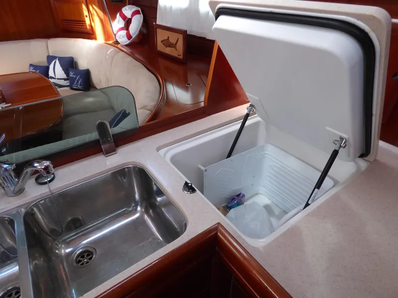 2006 Beneteau 473